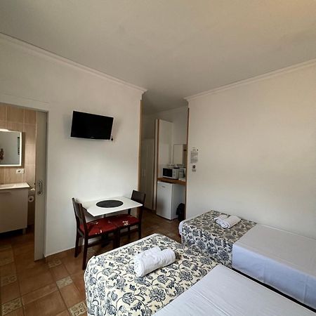 Apartamentos Y Habitaciones Villa Marina La Caleta  Buitenkant foto