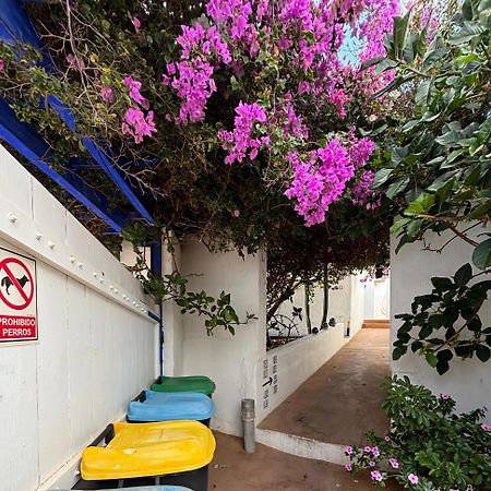 Apartamentos Y Habitaciones Villa Marina La Caleta  Buitenkant foto