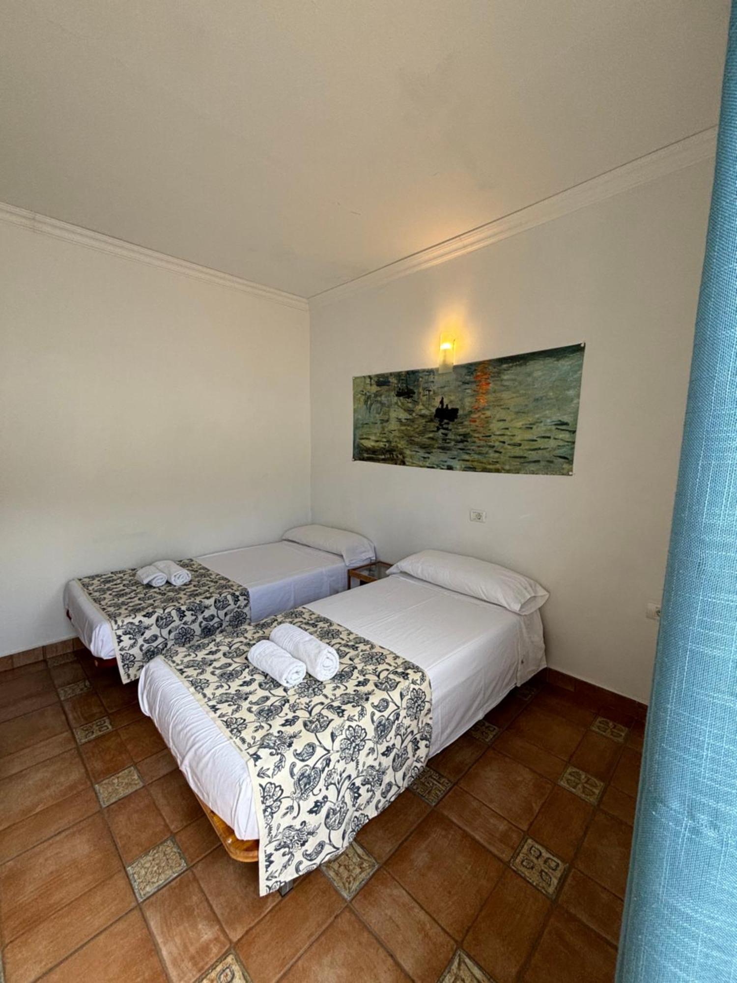 Apartamentos Y Habitaciones Villa Marina La Caleta  Buitenkant foto