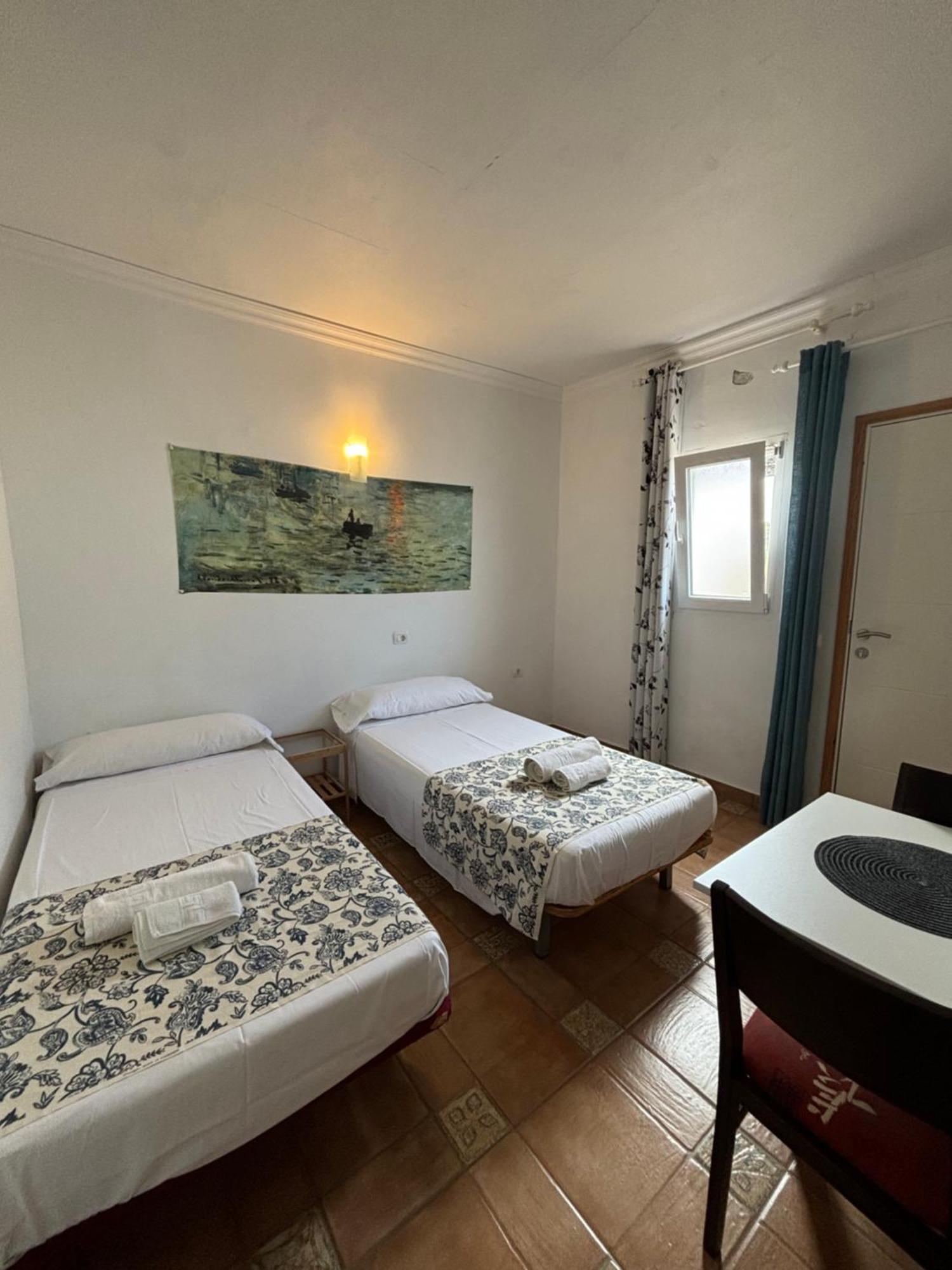 Apartamentos Y Habitaciones Villa Marina La Caleta  Buitenkant foto