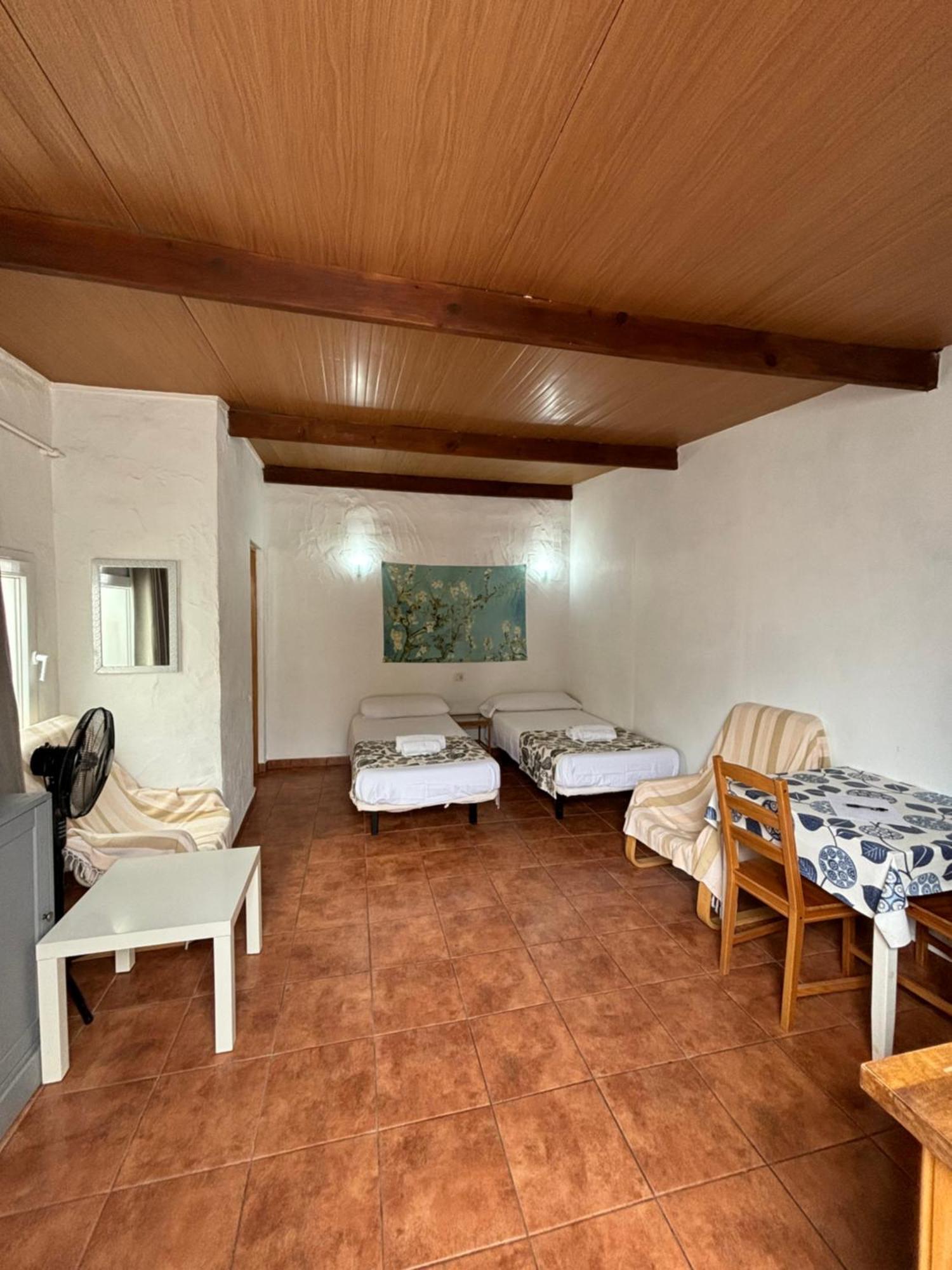 Apartamentos Y Habitaciones Villa Marina La Caleta  Buitenkant foto