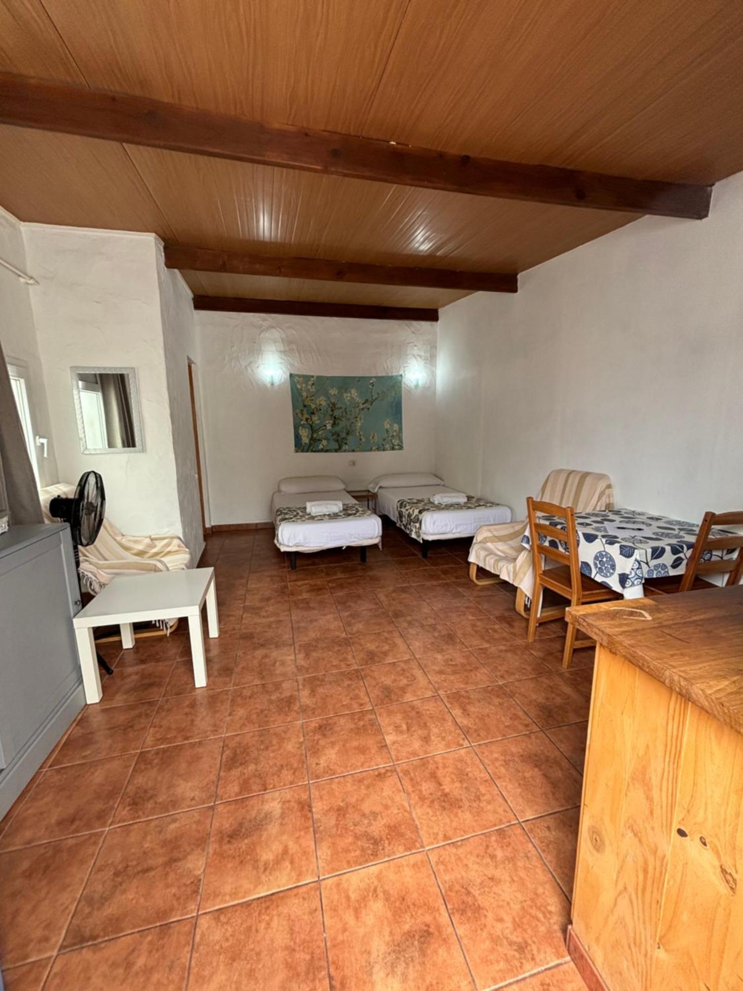 Apartamentos Y Habitaciones Villa Marina La Caleta  Buitenkant foto