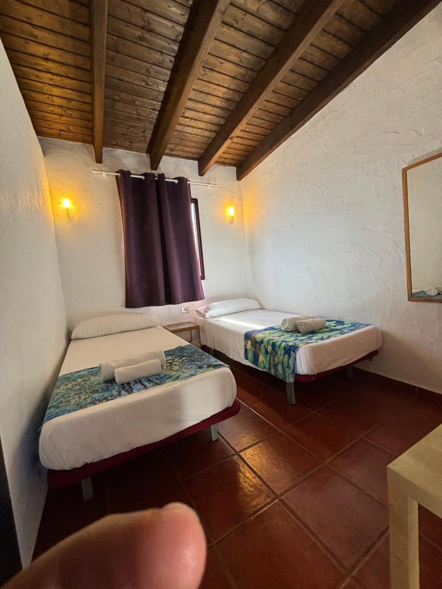 Apartamentos Y Habitaciones Villa Marina La Caleta  Buitenkant foto